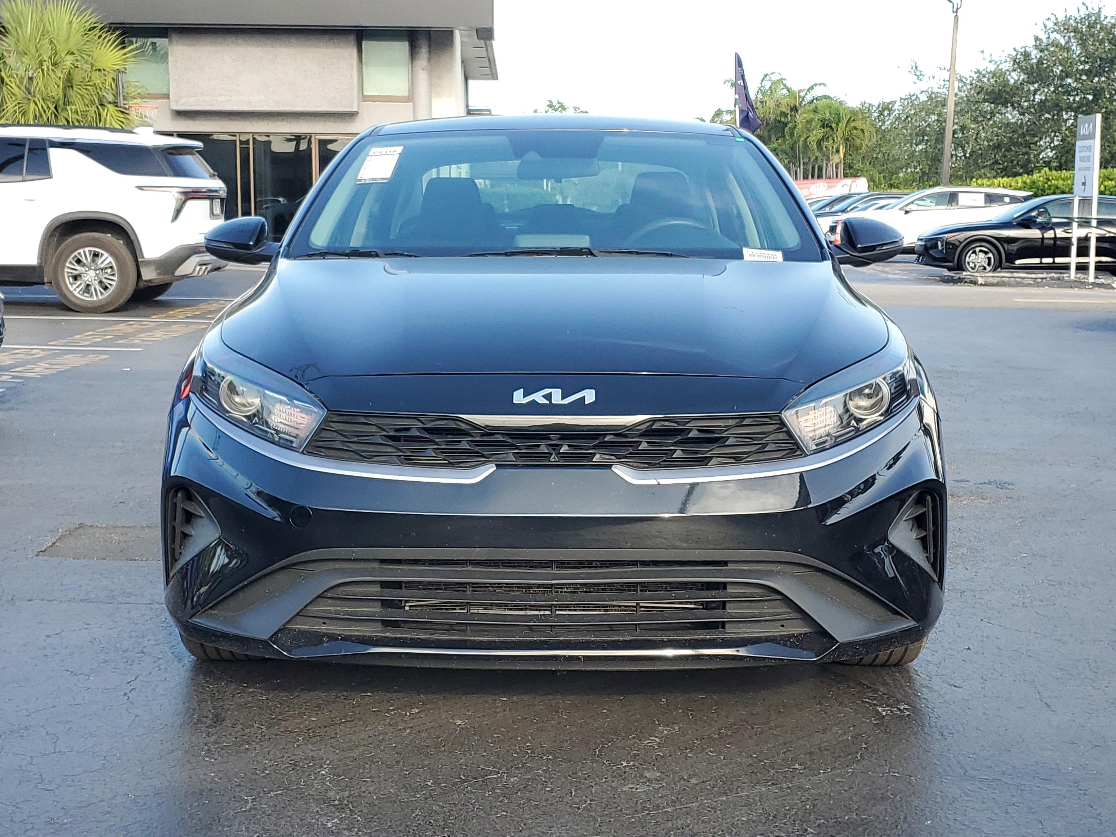 Kia Forte Lxs - Thumbnail 3