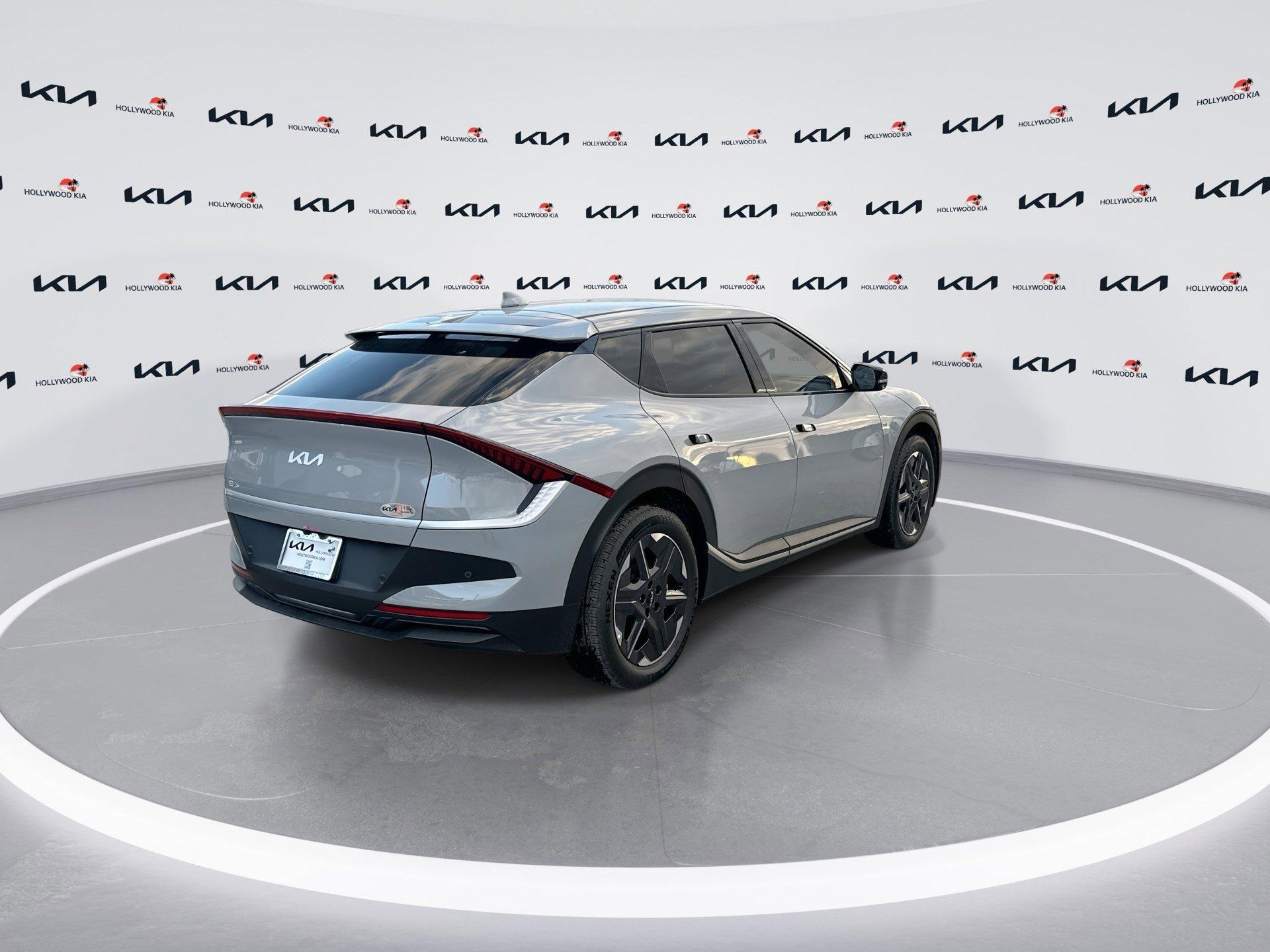 Kia Ev6 Light Long Range Awd - Thumbnail 9