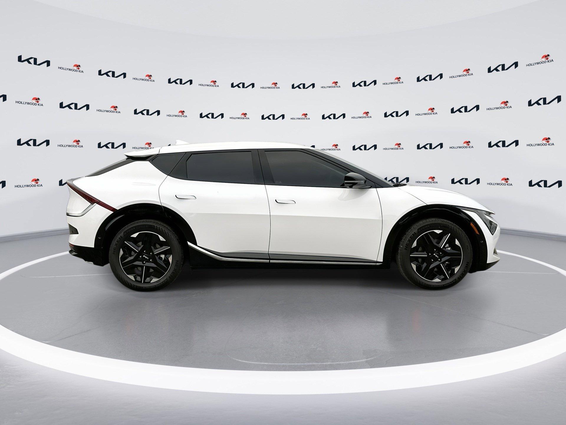 Kia Ev6 Wind Rwd - Thumbnail 10