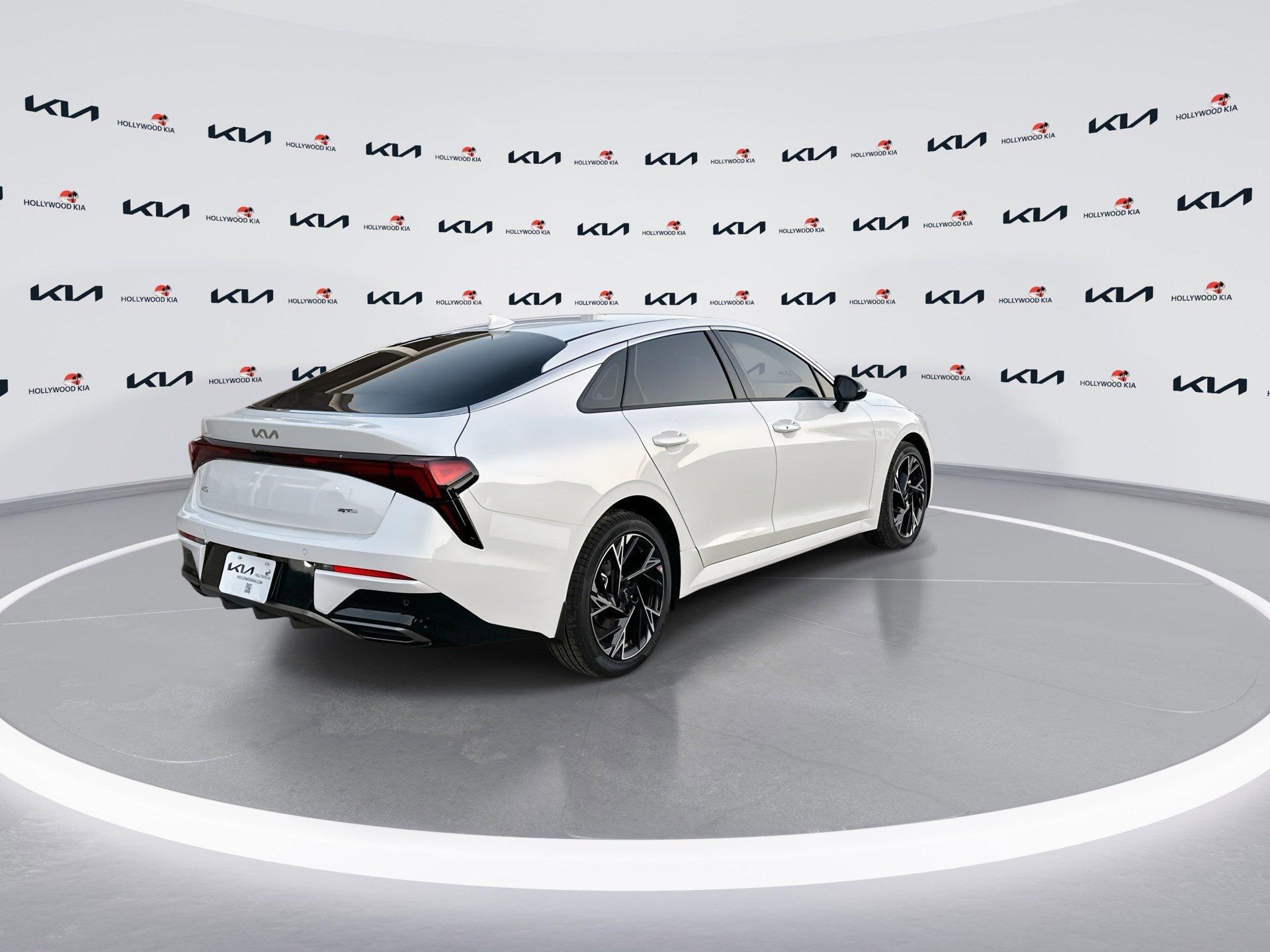 Kia K5 Gt-Line - Thumbnail 9