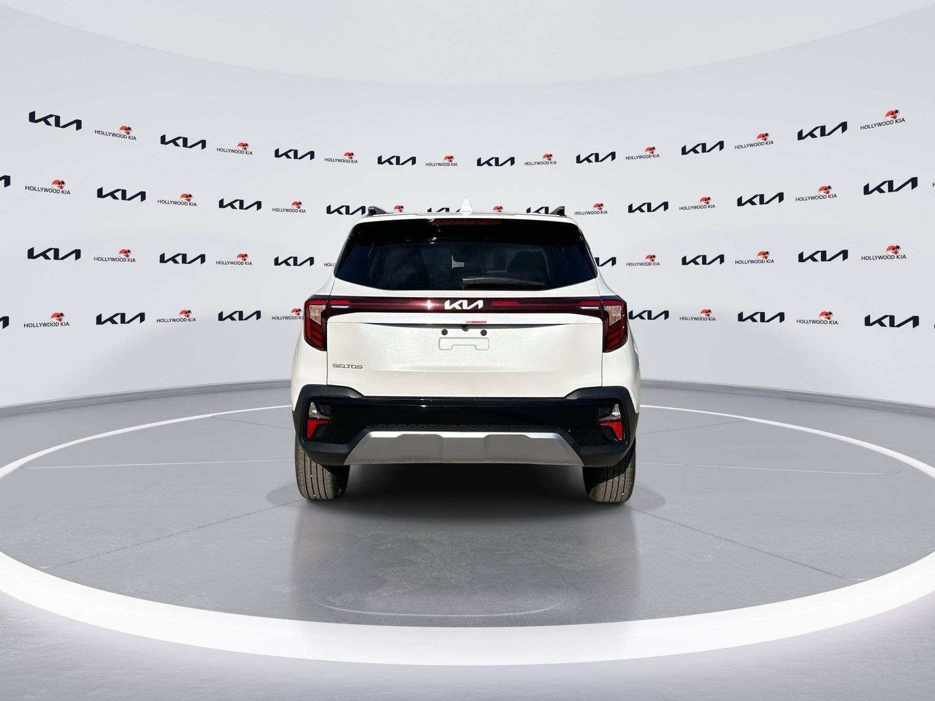 Kia Seltos S - Thumbnail 8