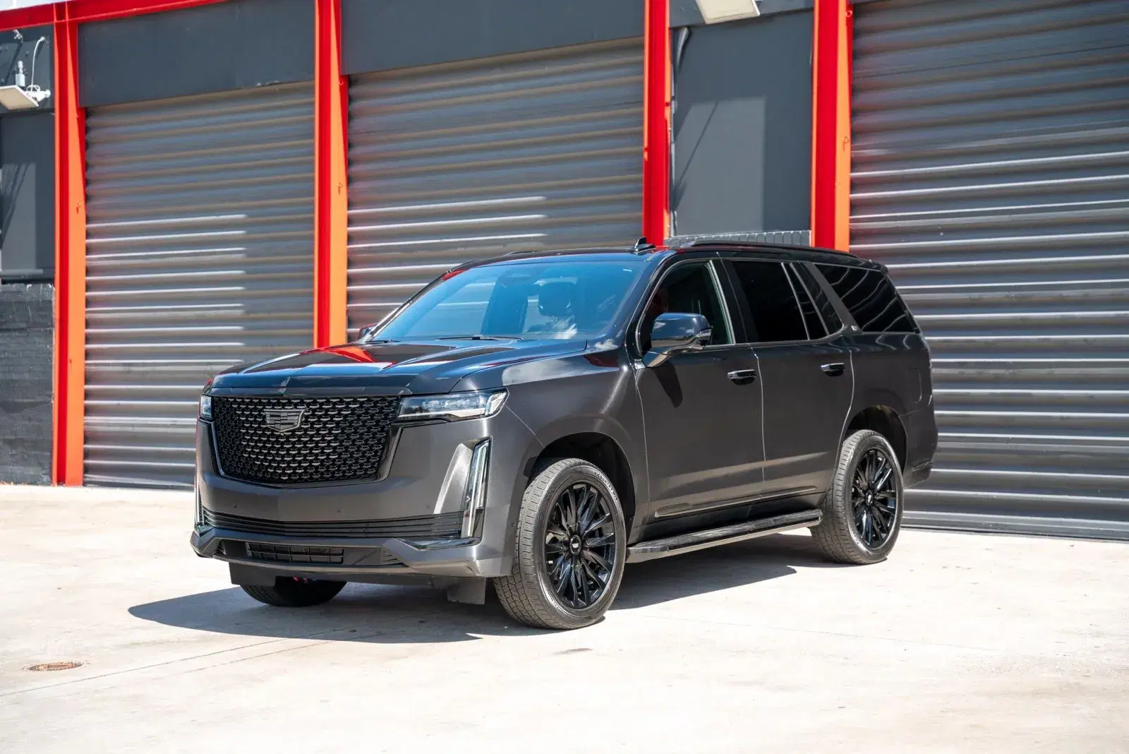 Cadillac Escalade Premium Luxury - View 1