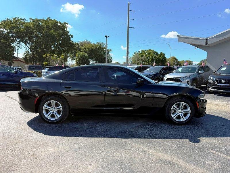 Dodge Charger Sxt - Thumbnail 5