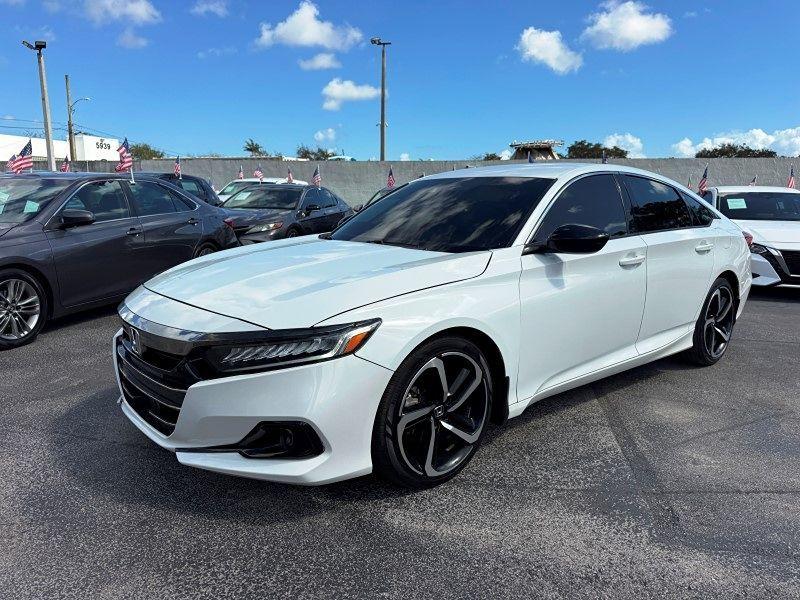 Honda Accord Sedan Sport - Thumbnail 10