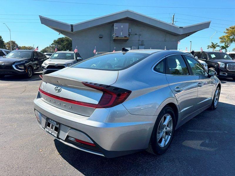 Hyundai Sonata Se - Thumbnail 6