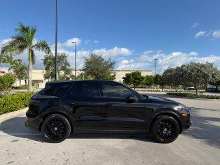 Porsche Cayenne - Thumbnail 14