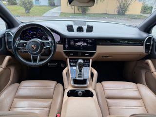 Porsche Cayenne - Thumbnail 18