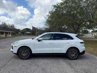 Porsche Cayenne - Thumbnail 9