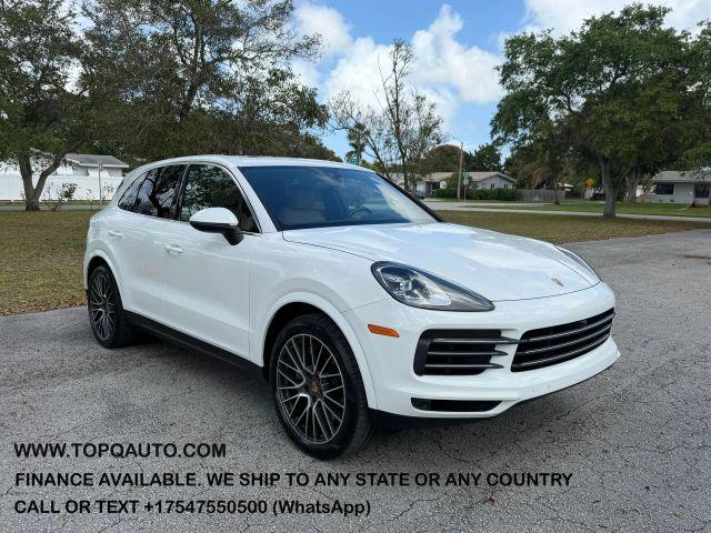 Porsche Cayenne - View 1