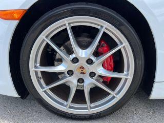 Porsche Boxster - Thumbnail 3