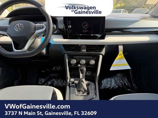 Volkswagen Taos S Fwd Sport Utility - Thumbnail 10