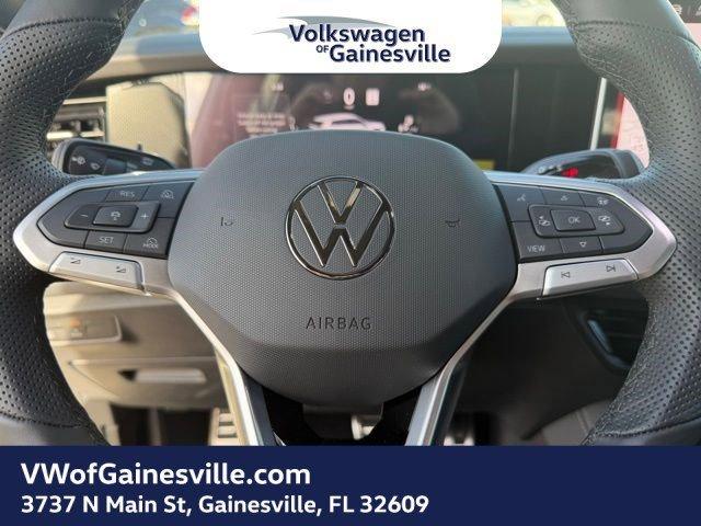 Volkswagen Tiguan Sel R-Line Turbo With Navigation & Awd - Thumbnail 17