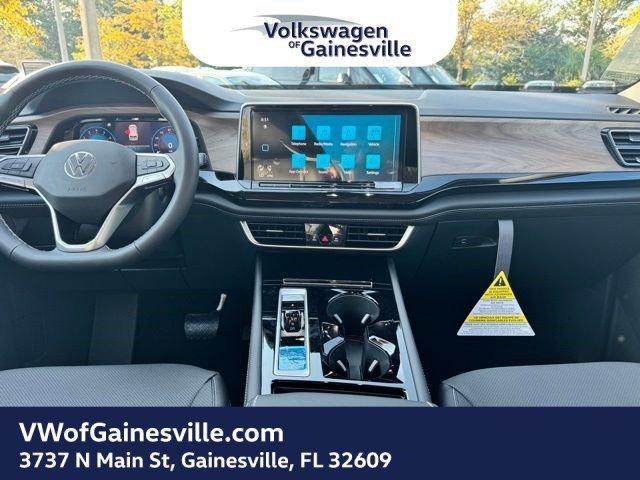 Volkswagen Atlas 2.0T Se W/Technology Fwd Sport Utility - Thumbnail 10