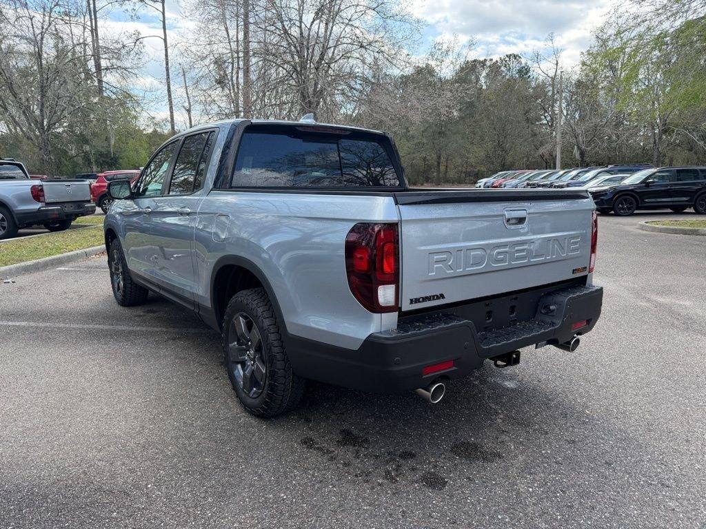 Honda Ridgeline Trailsport - Thumbnail 5