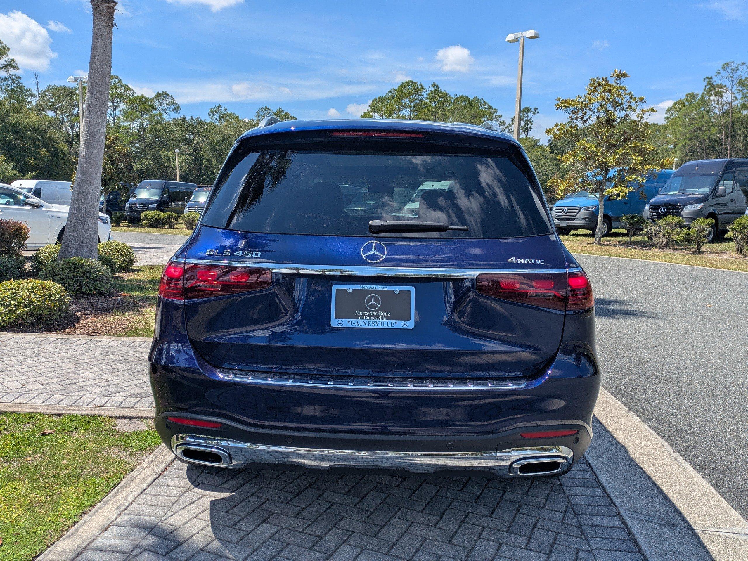 Mercedes-Benz Gls Suv 450 With Navigation & Awd - Thumbnail 8