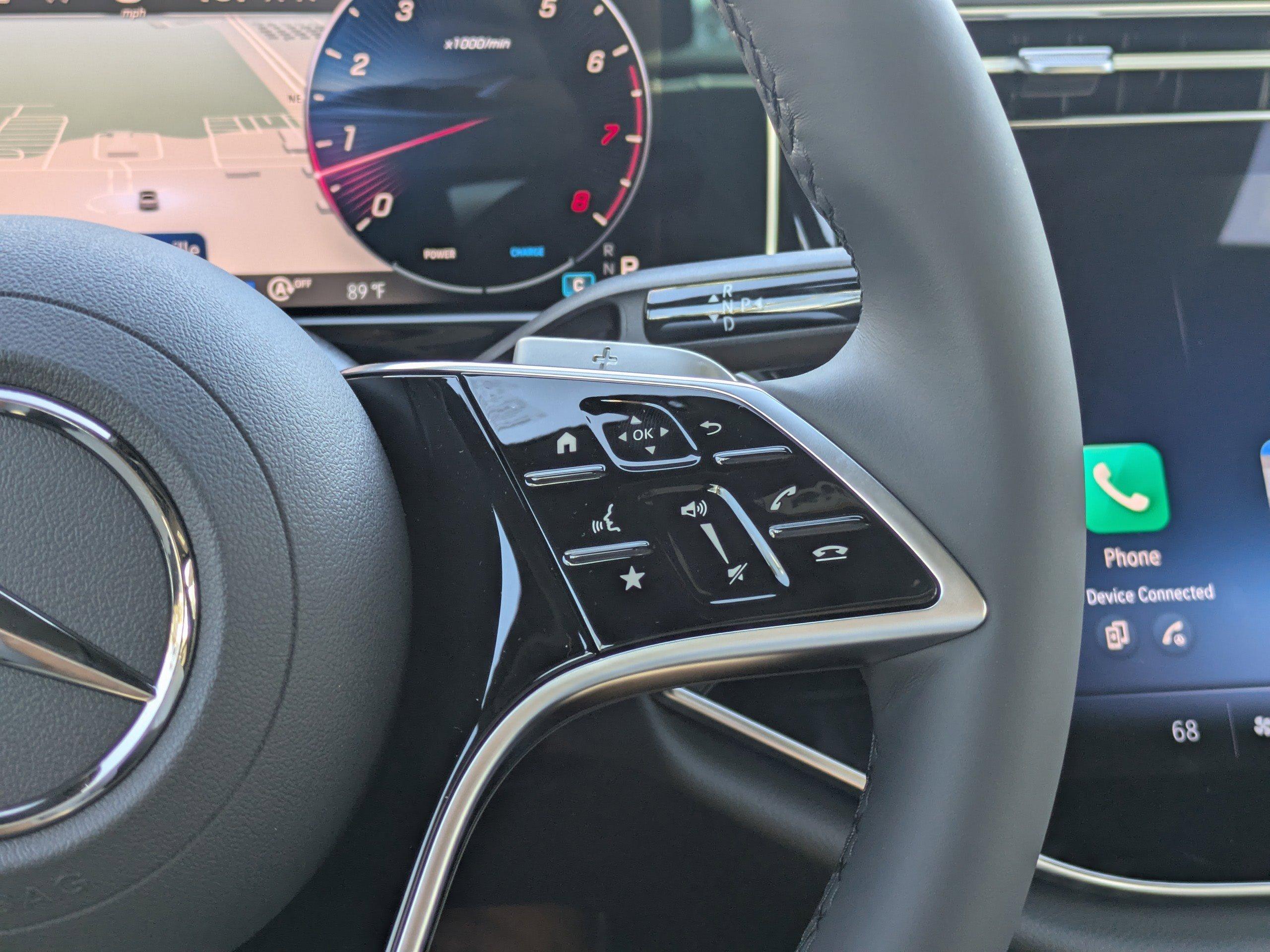 Mercedes-Benz Sedan E 350 With Navigation - Thumbnail 19