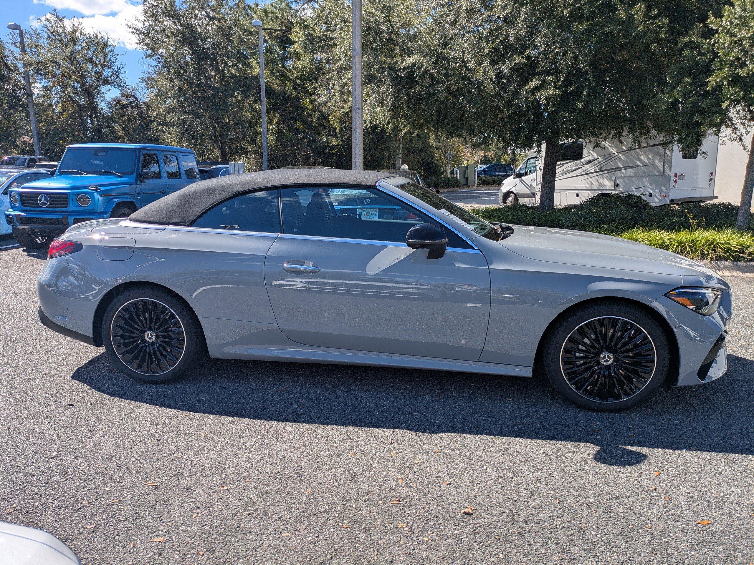 Mercedes-Benz Cle Convertible 300 With Navigation & Awd - Thumbnail 6