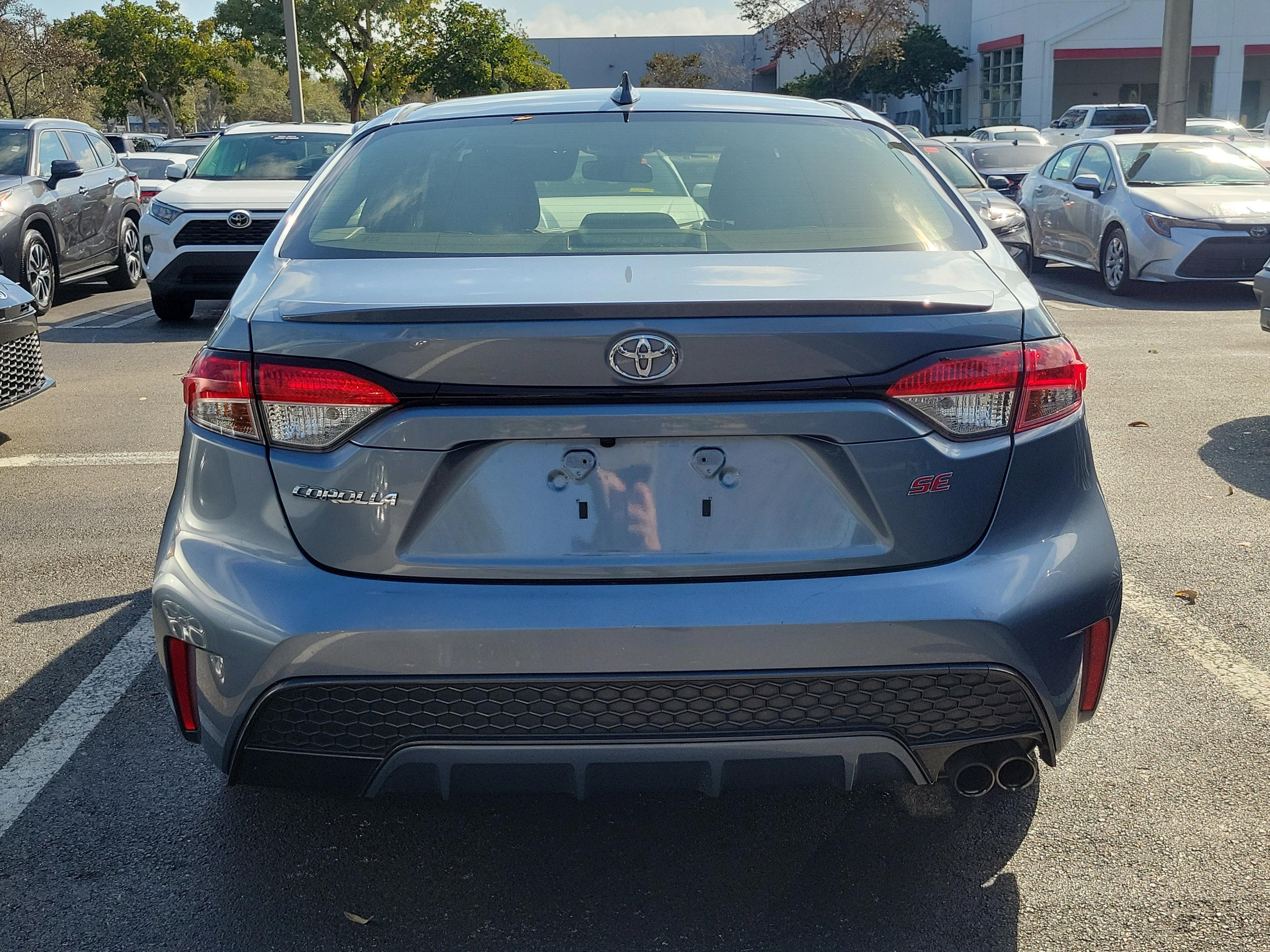 Toyota Corolla Se Fwd - Thumbnail 6