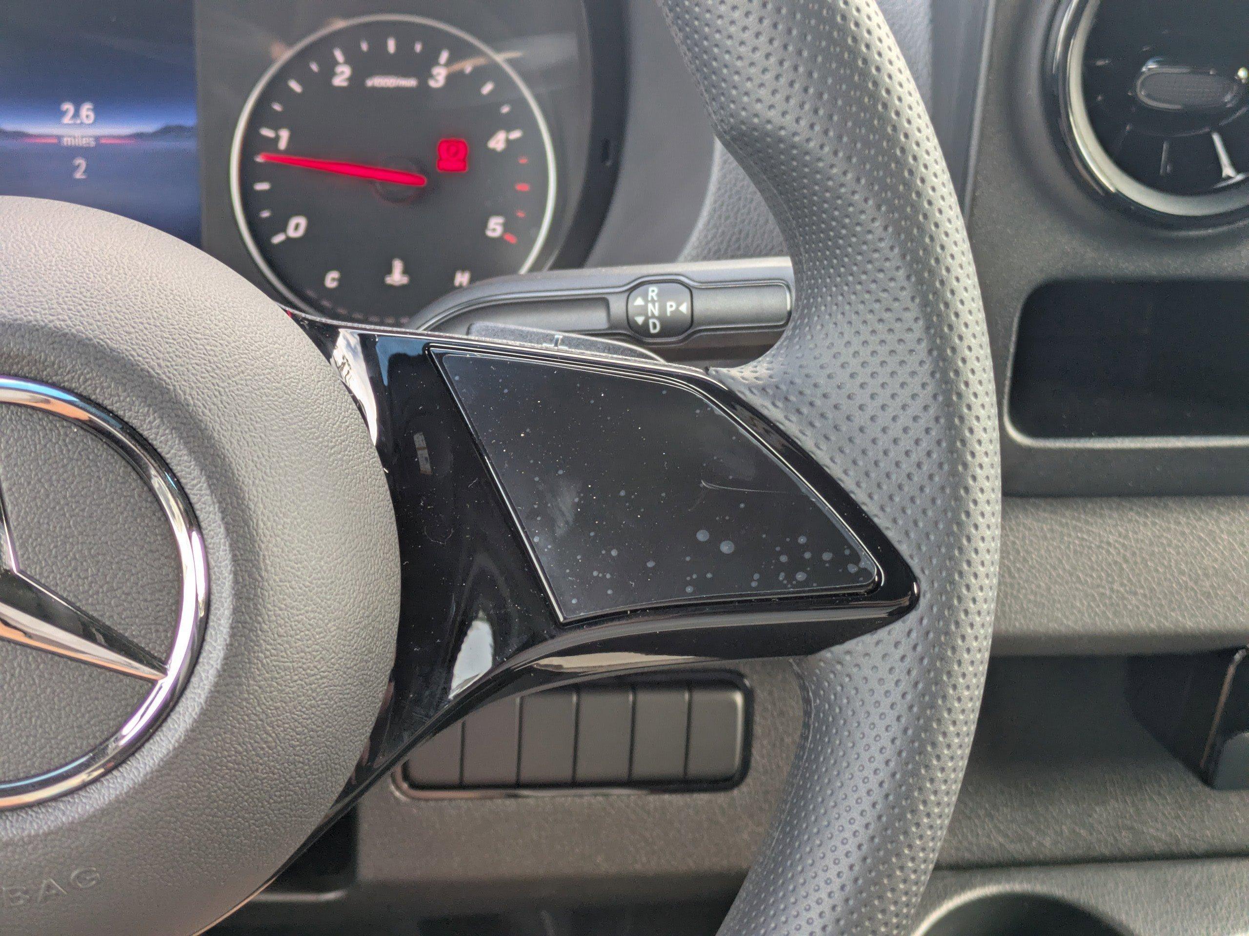 Mercedes-Benz Sprinter Cargo Van 144 Wb Rwd Van - Thumbnail 16