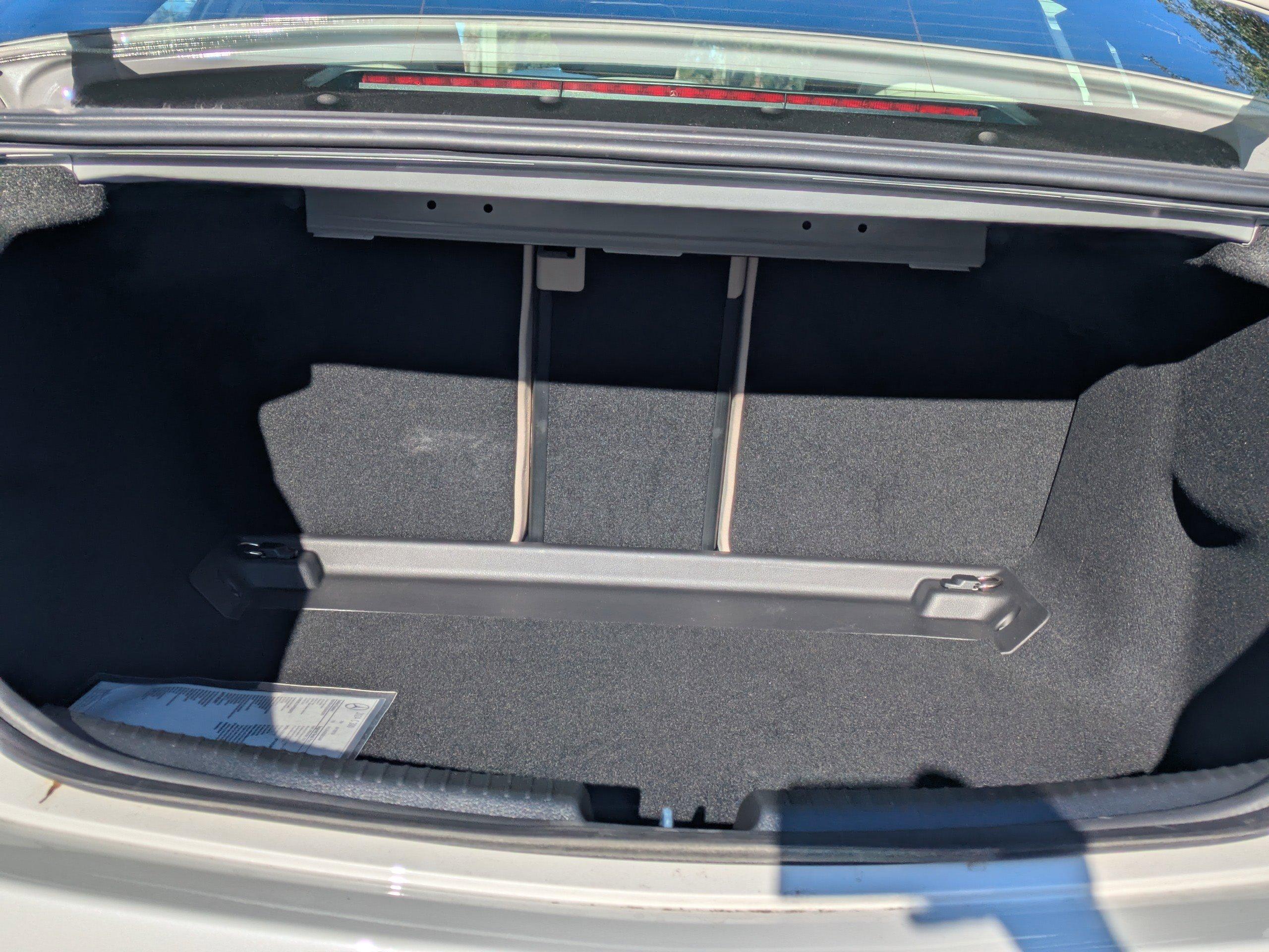 Mercedes-Benz C 300 Rwd 4Dr Car - Thumbnail 13