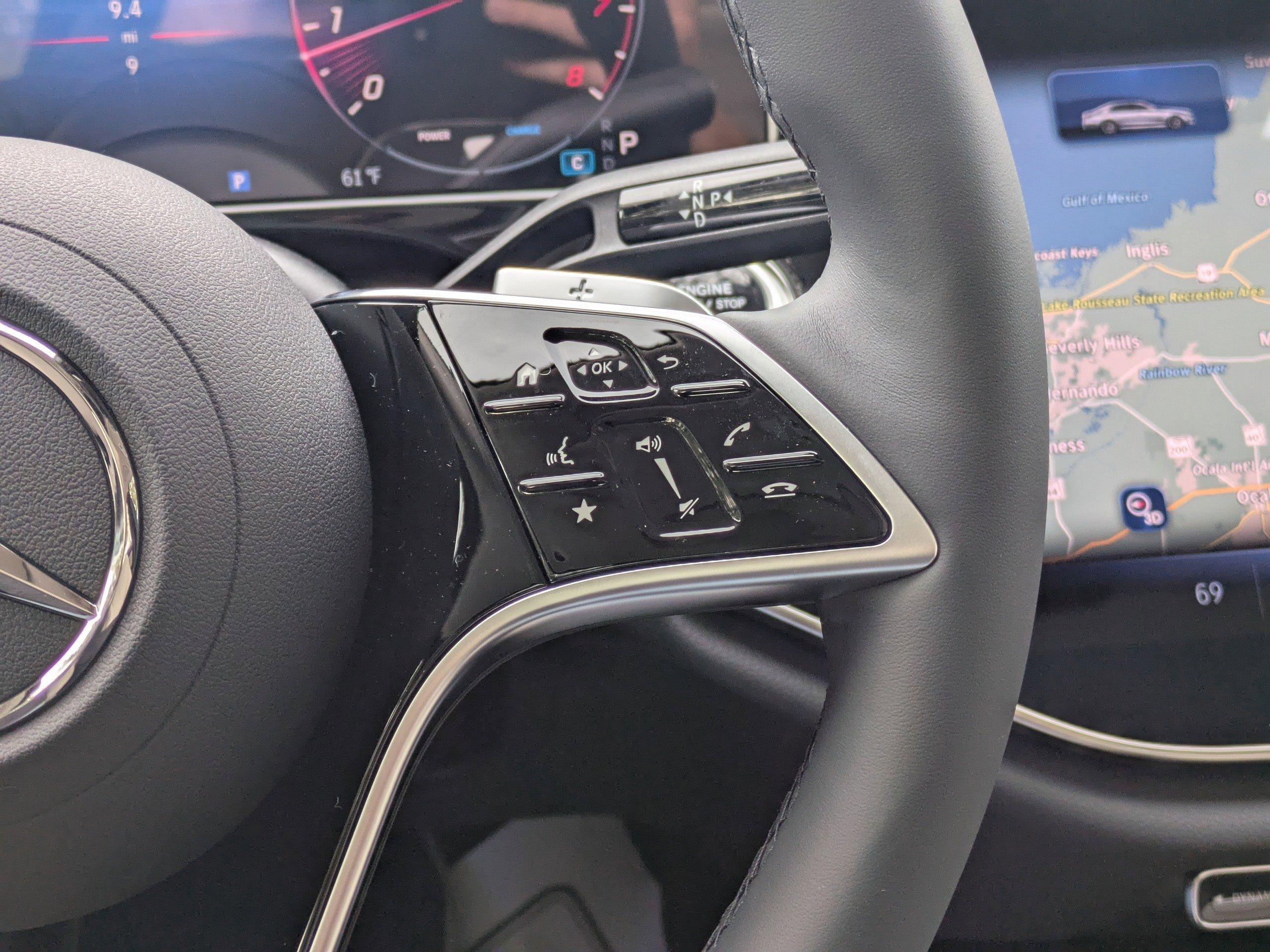 Mercedes-Benz Sedan E 350 With Navigation - Thumbnail 19