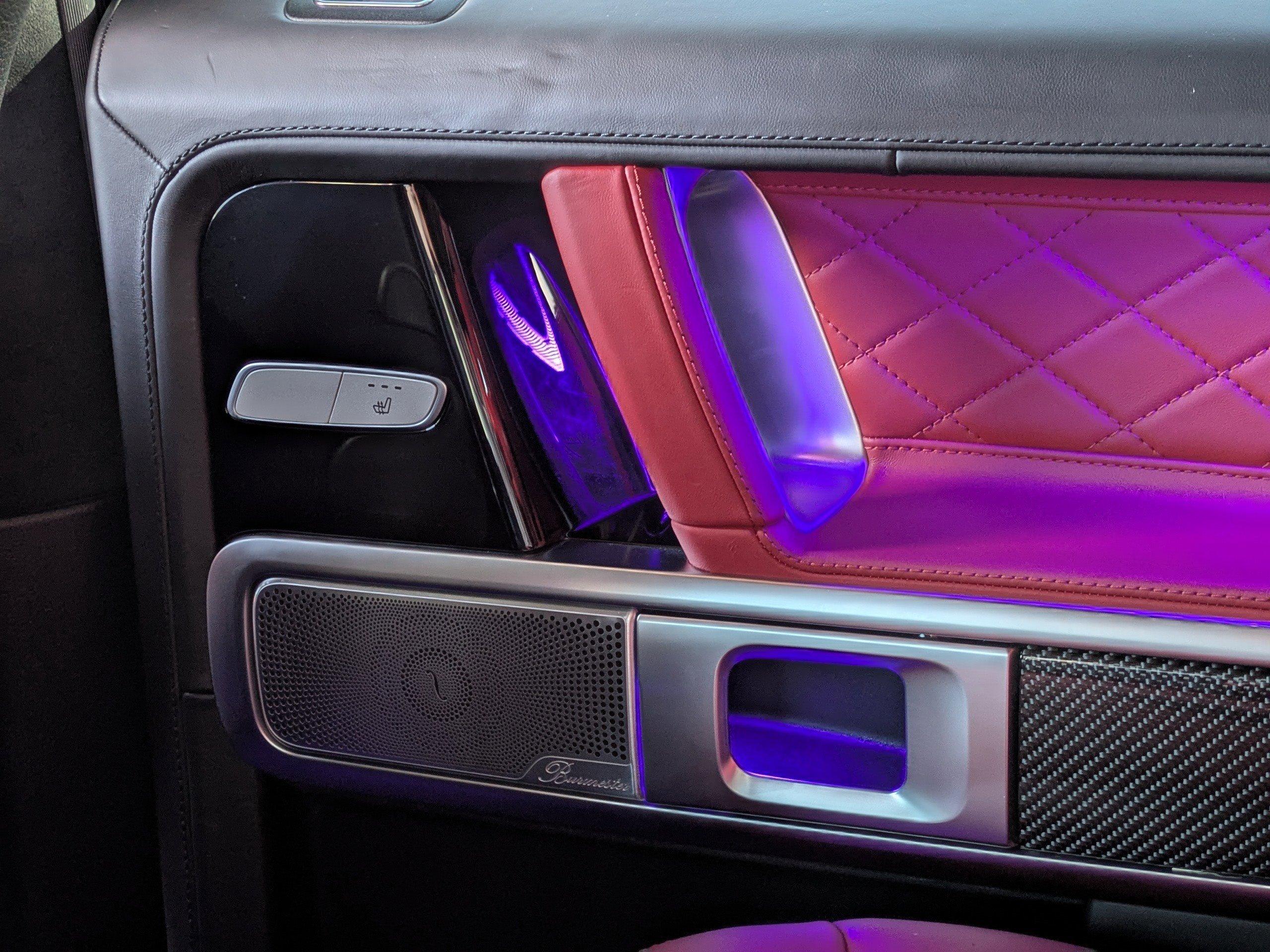 Mercedes-Benz Sport Utility Amg® G 63 With Navigation & Awd - Thumbnail 16