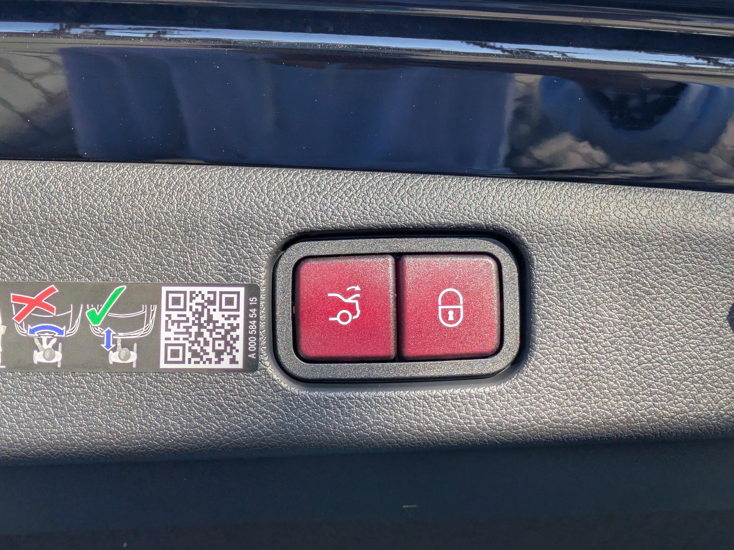 Mercedes-Benz Sedan E 450 With Navigation & Awd - Thumbnail 14