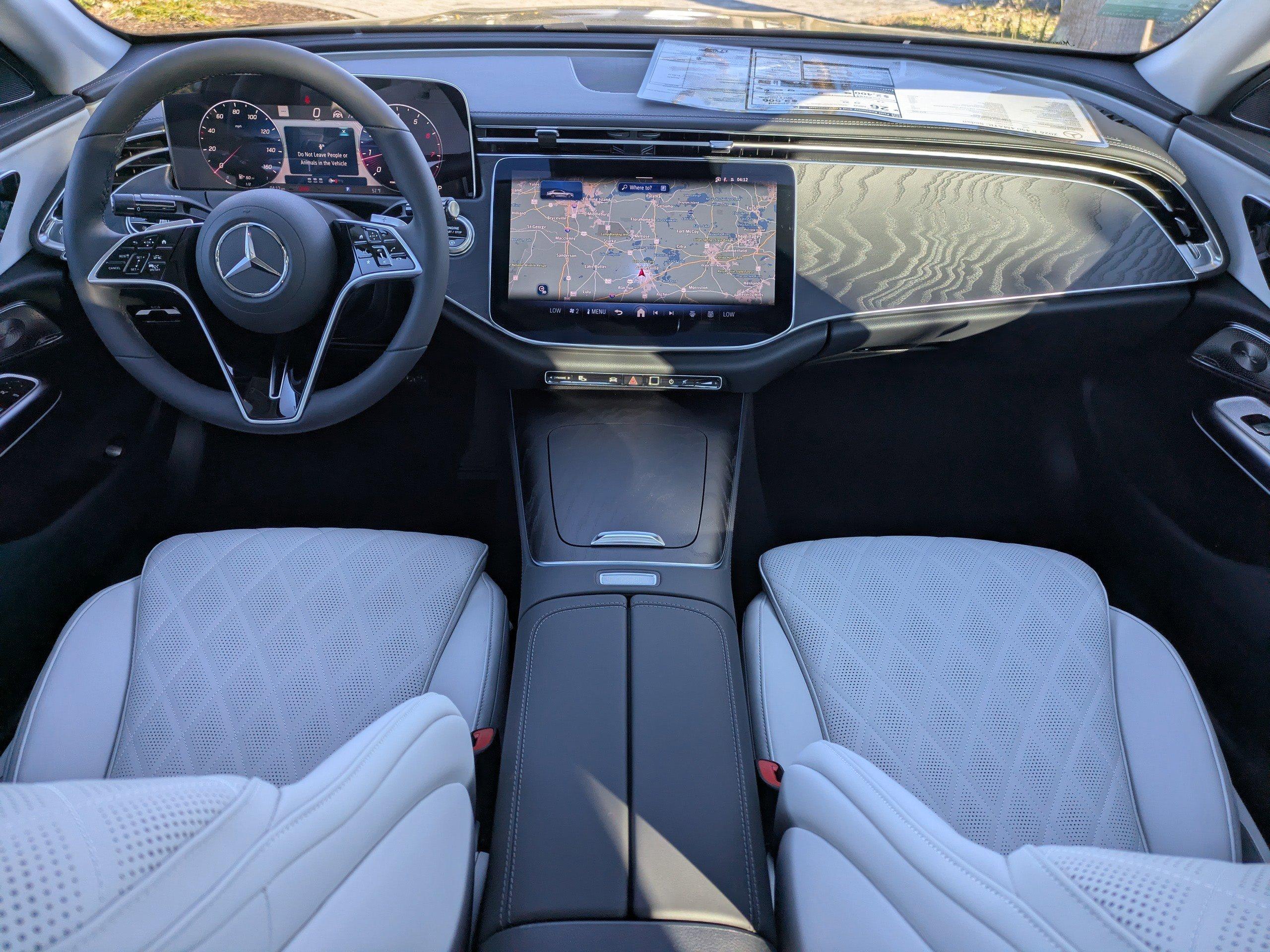 Mercedes-Benz Sedan E 450 With Navigation & Awd - Thumbnail 3