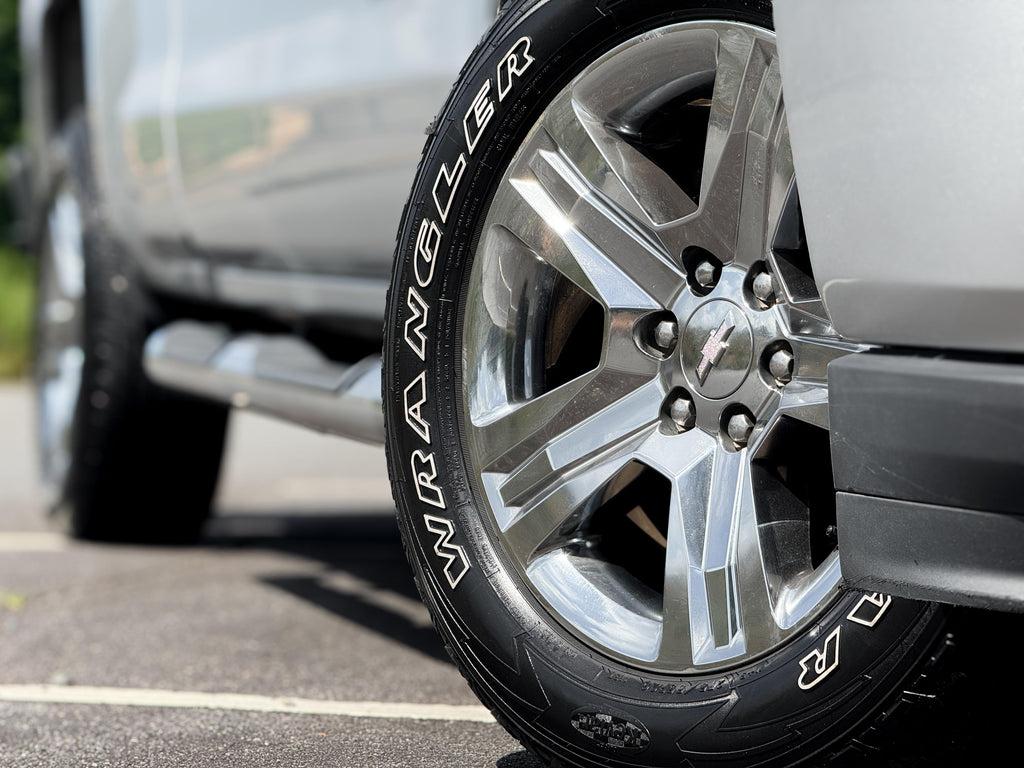 Chevrolet Silverado 1500 V8 - Thumbnail 5