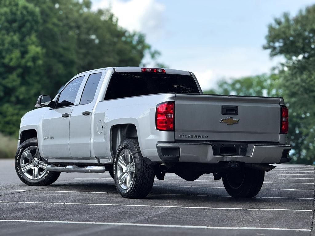 Chevrolet Silverado 1500 V8 - Thumbnail 14