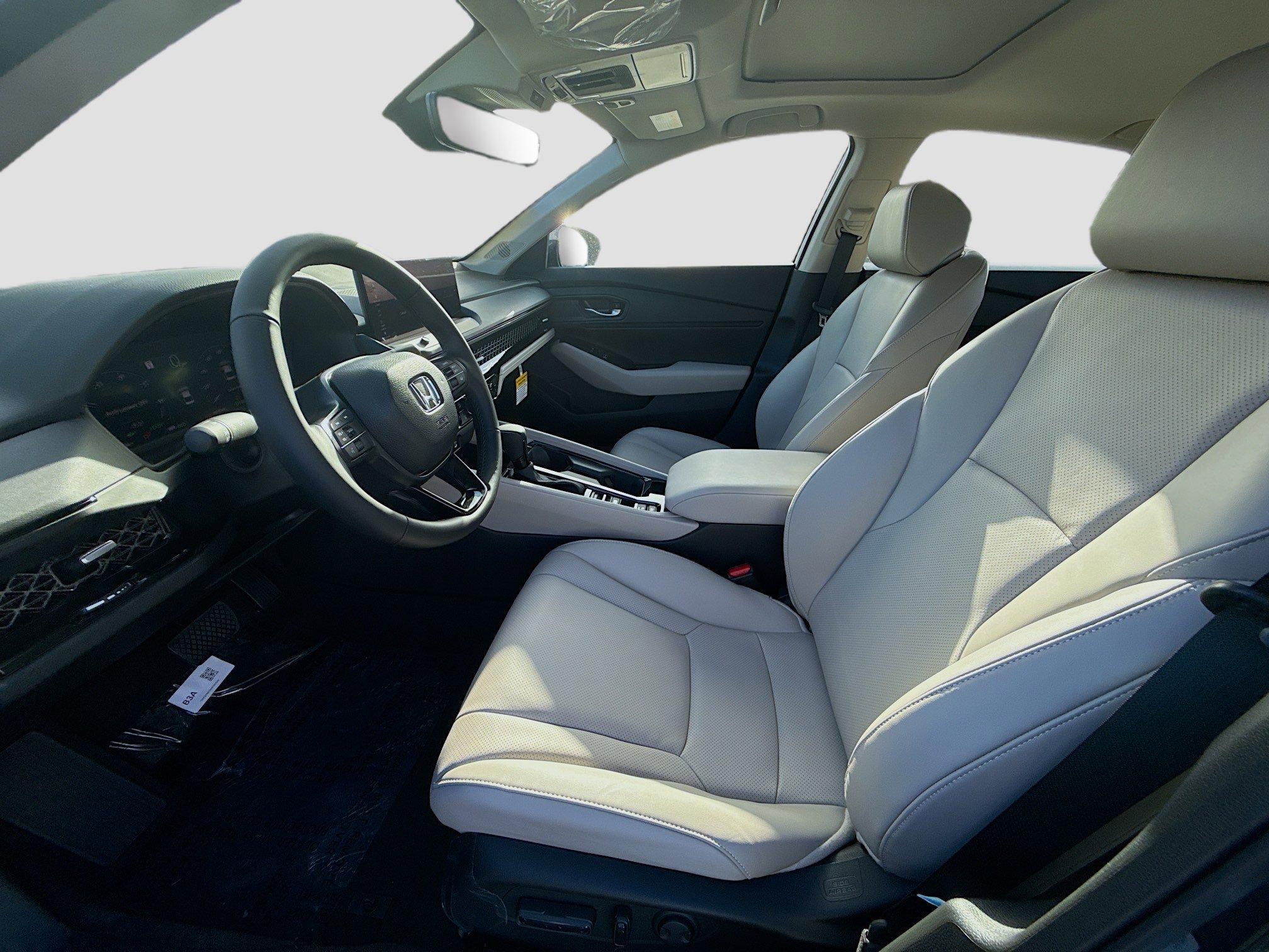 Honda Accord Hybrid Ex-L Fwd - Thumbnail 17