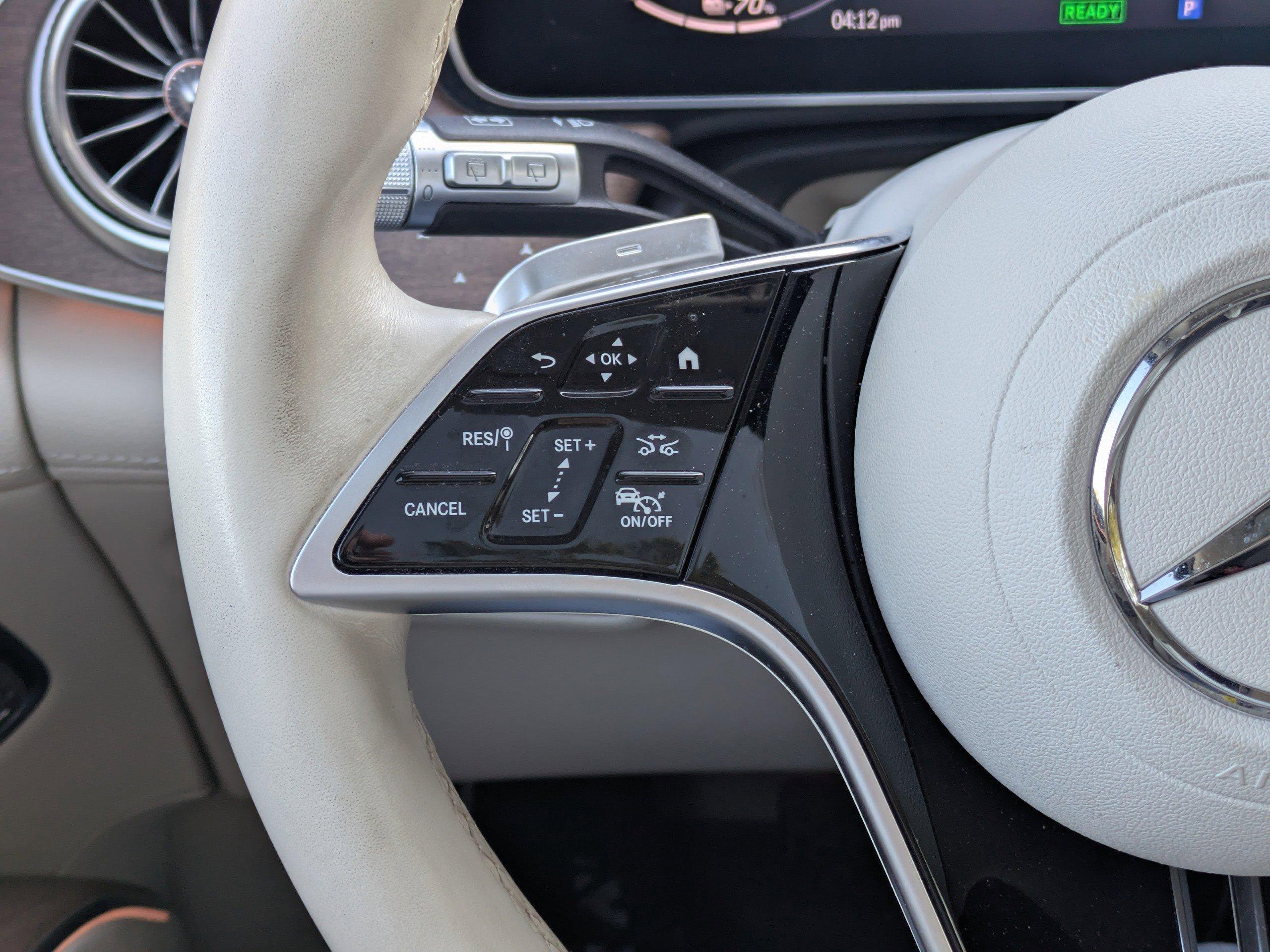 Mercedes-Benz Eqs Sport Utility 450+ With Navigation - Thumbnail 19