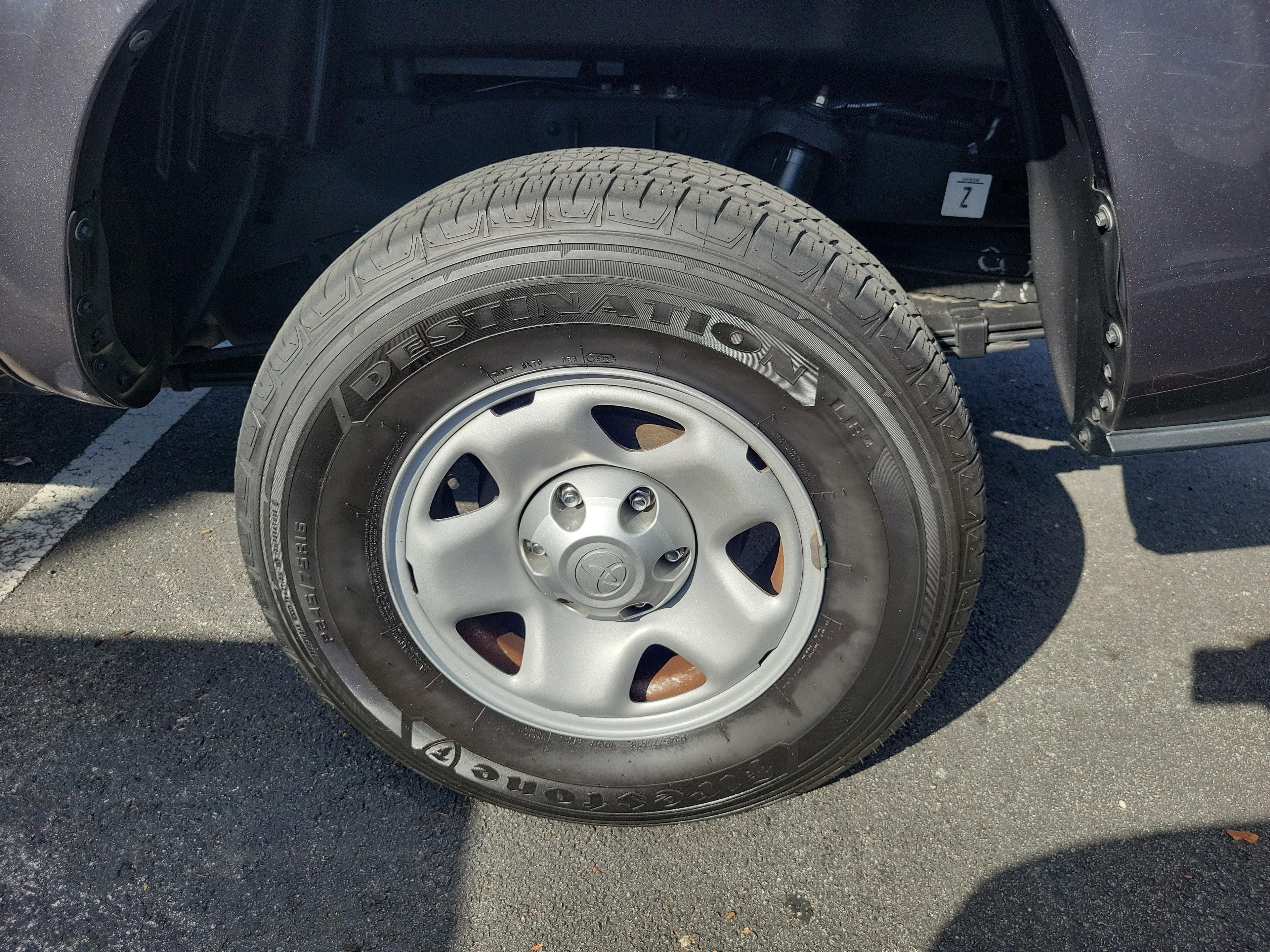 Toyota Tacoma 2Wd Sr Rwd Crew Cab - Thumbnail 8