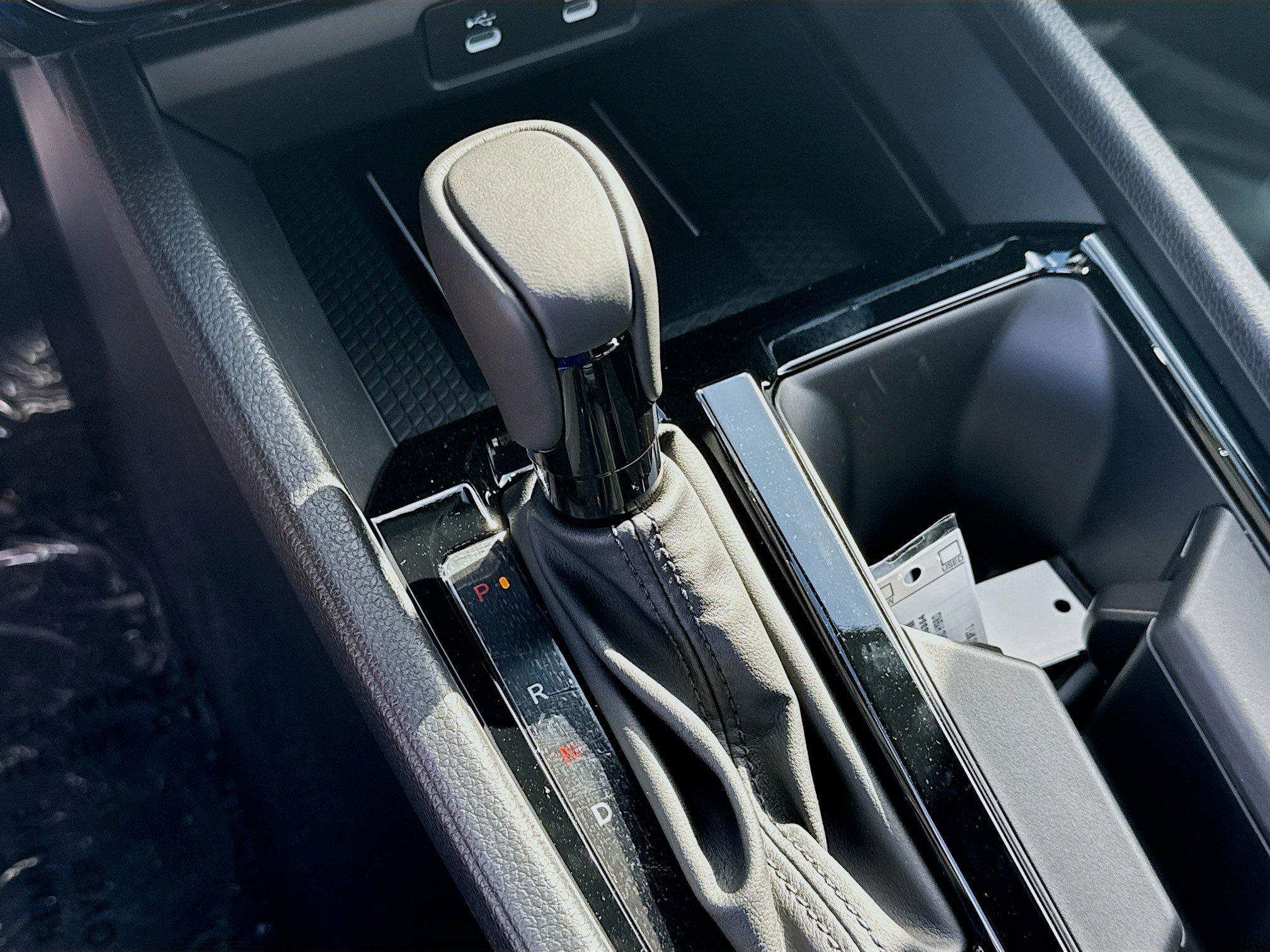 Honda Accord Hybrid Sport-L Fwd - Thumbnail 16