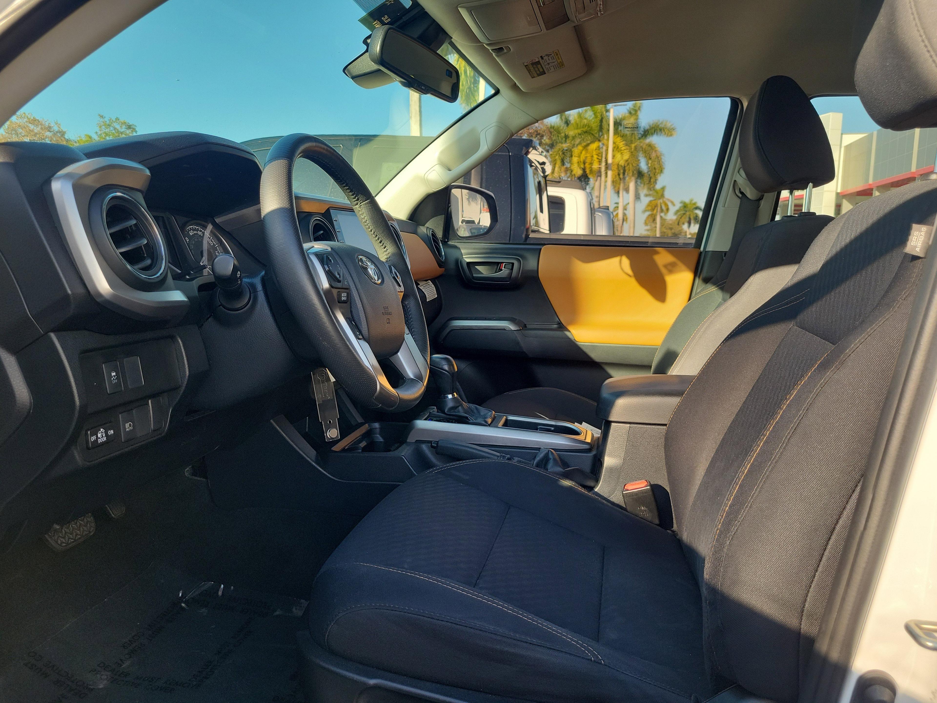 Toyota Tacoma 2Wd Sr5 Rwd Crew Cab - Thumbnail 12