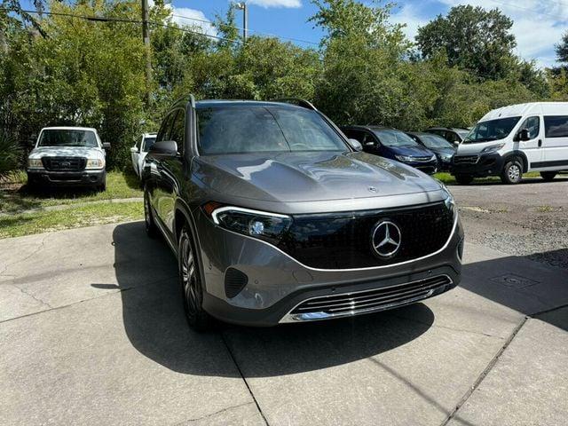 Mercedes-Benz EQB EQB 300 4MATIC SUV - View 1