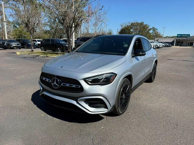 Mercedes-Benz GLA GLA 250 SUV - View 1