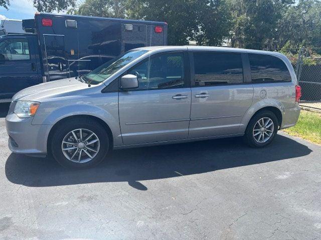 Dodge Grand Caravan 4dr Wagon SXT - View 1