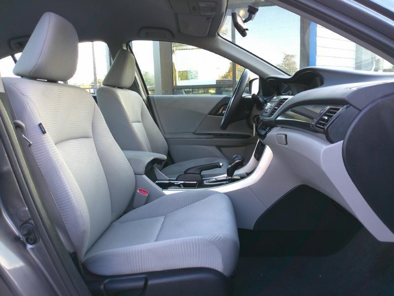 Honda Accordlx Sedan Cvt - Thumbnail 17