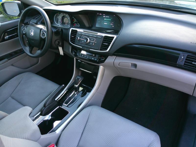 Honda Accordlx Sedan Cvt - Thumbnail 18