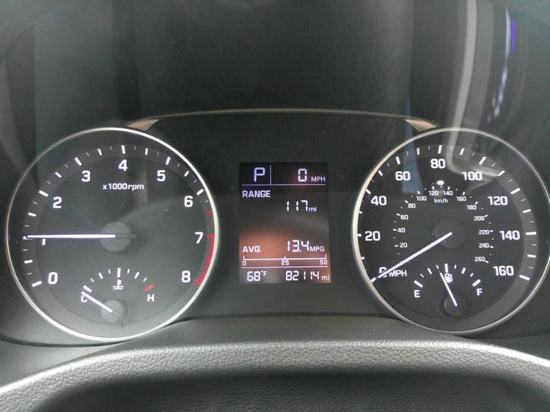 Hyundai Elantrase 4D Sedan - Thumbnail 20