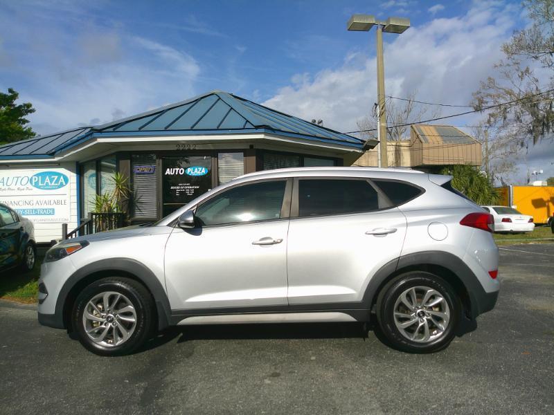 Hyundai Tucsonse Plus - Thumbnail 10