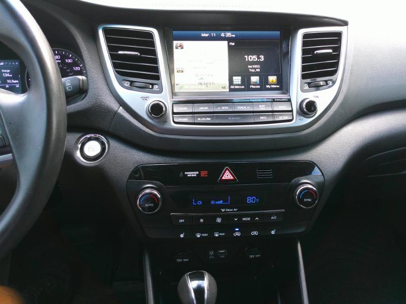 Hyundai Tucsonse Plus - Thumbnail 15