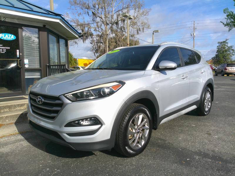 Hyundai Tucsonse Plus - Thumbnail 2