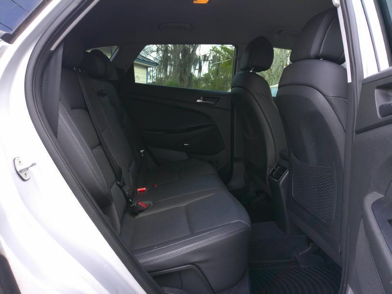 Hyundai Tucsonse Plus - Thumbnail 19