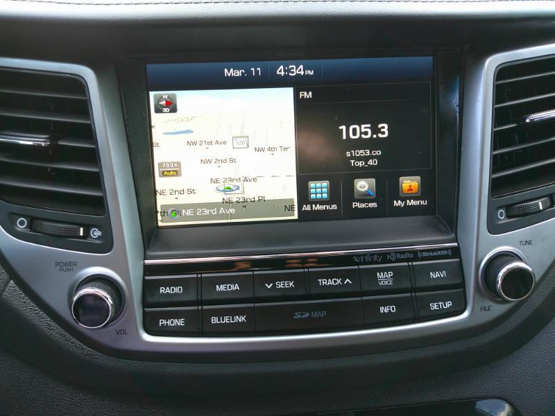 Hyundai Tucsonse Plus - Thumbnail 16