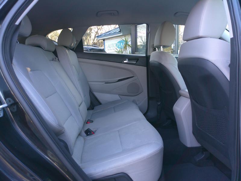 Hyundai Tucsonvalue 4D Suv Fwd - Thumbnail 20