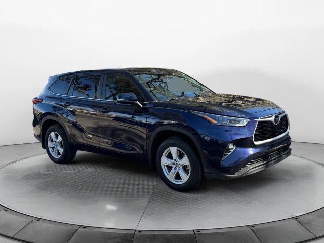 Toyota Highlander Le Sport Utility 4D - View 1