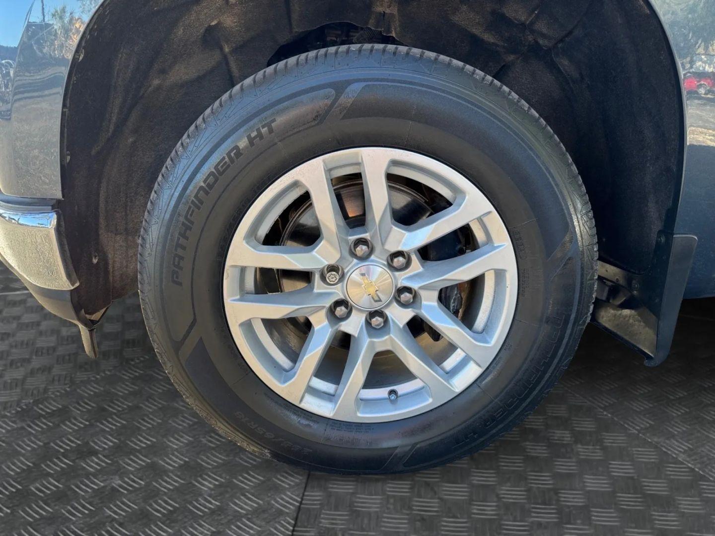 Chevrolet Silverado 1500 Crew Cab Lt Pickup 4D 5 3/4 Ft - Thumbnail 12