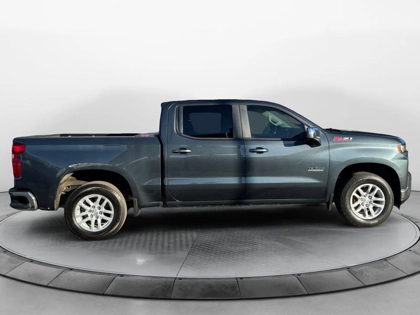 Chevrolet Silverado 1500 Crew Cab Lt Pickup 4D 5 3/4 Ft - Thumbnail 6